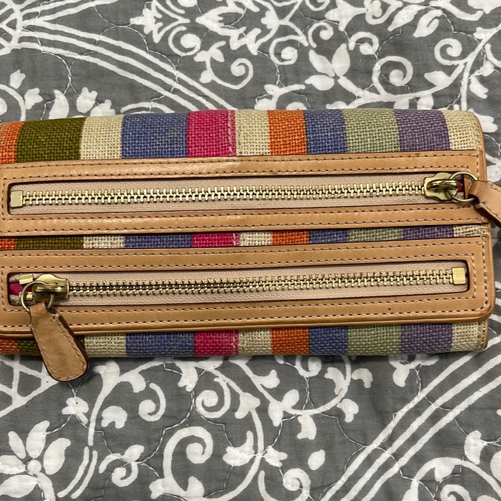 Coach vintage wallet canvas and leather